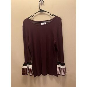 Elle Striped Bell Sleeve Sweater Small Crewneck Festive Fun Warm